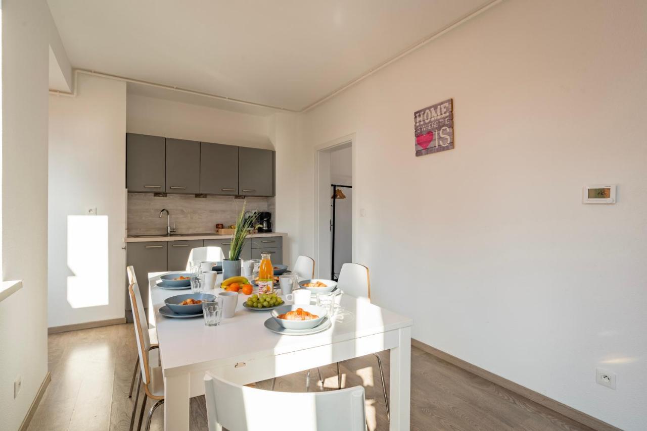 Ferienwohnung Le Manoir De Cyrielle A 10 Min Du Centre De Strasbourg Bischheim Exterior foto